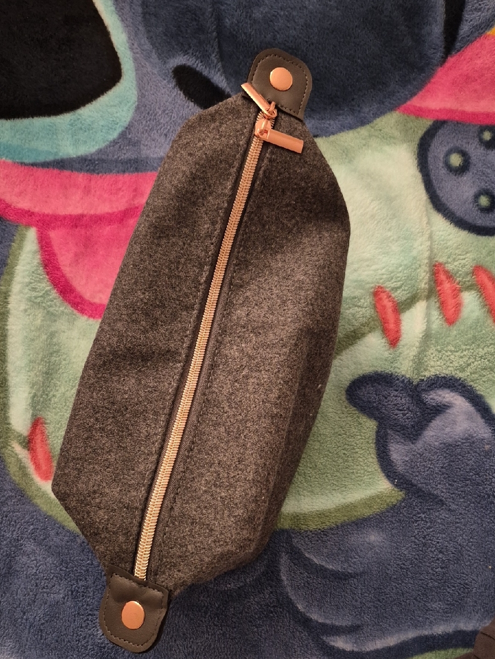 Gray Men's Travel Dopp Kit Toiletry Bag - Baylis & Harding